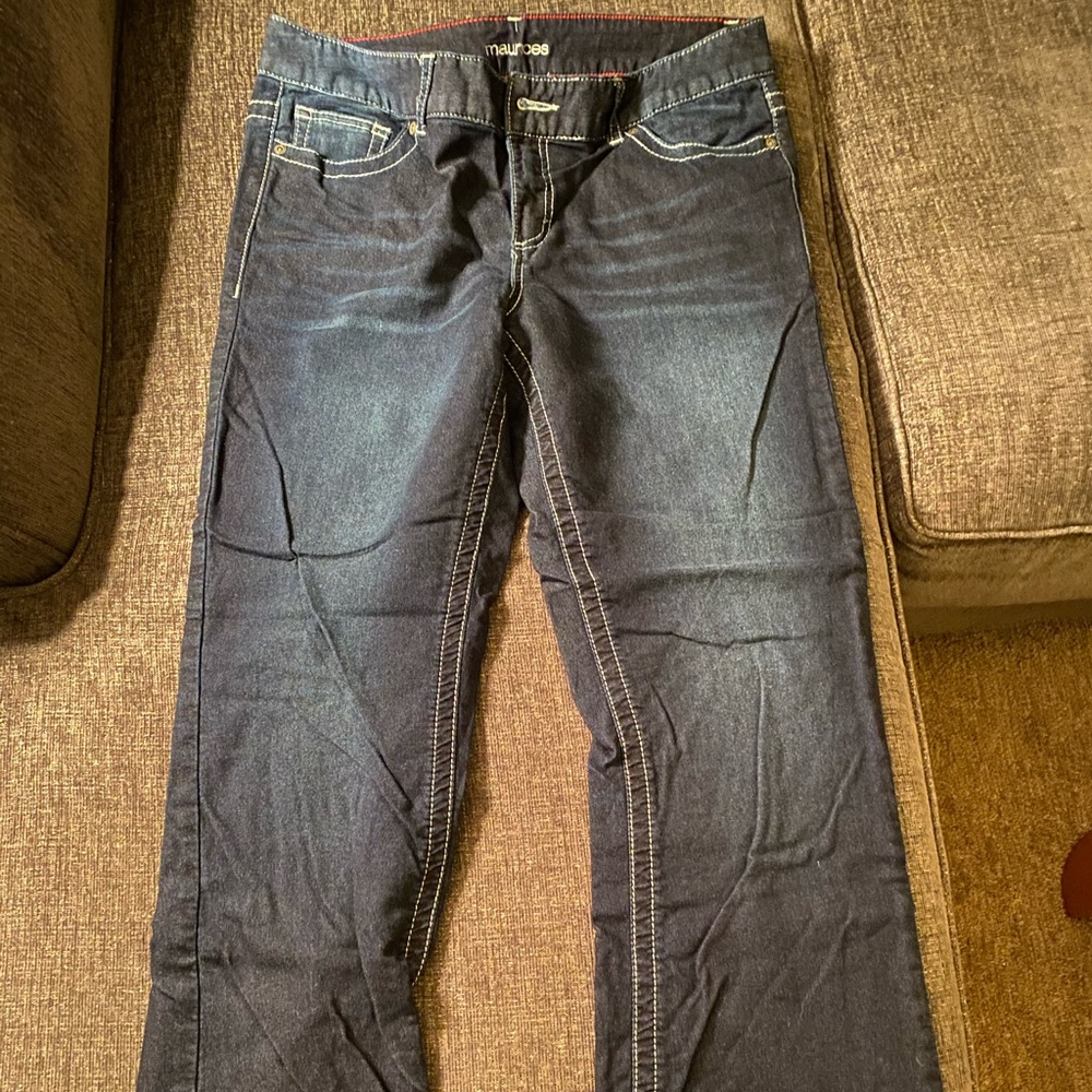 Maurices jeans